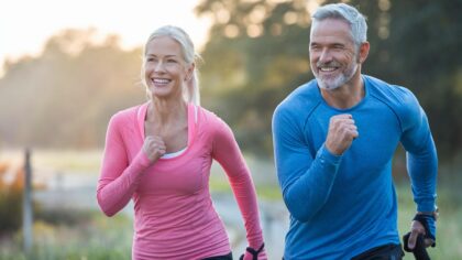 Ce cardiologue l’affirme : « 7 minutes/jour » suffisent pour relancer son métabolisme après 50 ans